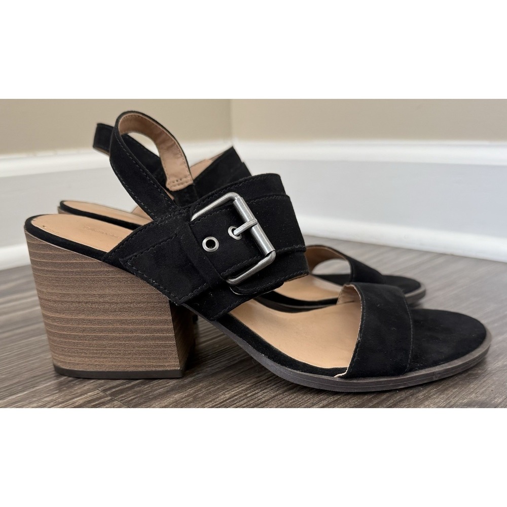 SOLD
Girl Block Heel Sandals Open Toe Slingback Minimalist Chic 8.5 Goth - Picture 1 of 10